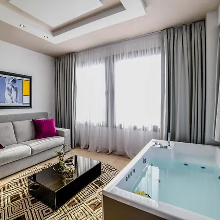 Apartment Riviera View Suites 1 *