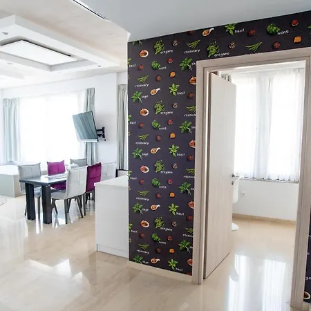 Riviera View Suites 1 Apartment *
