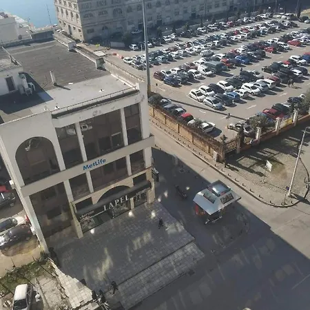 Apartment Riviera View Suites 1